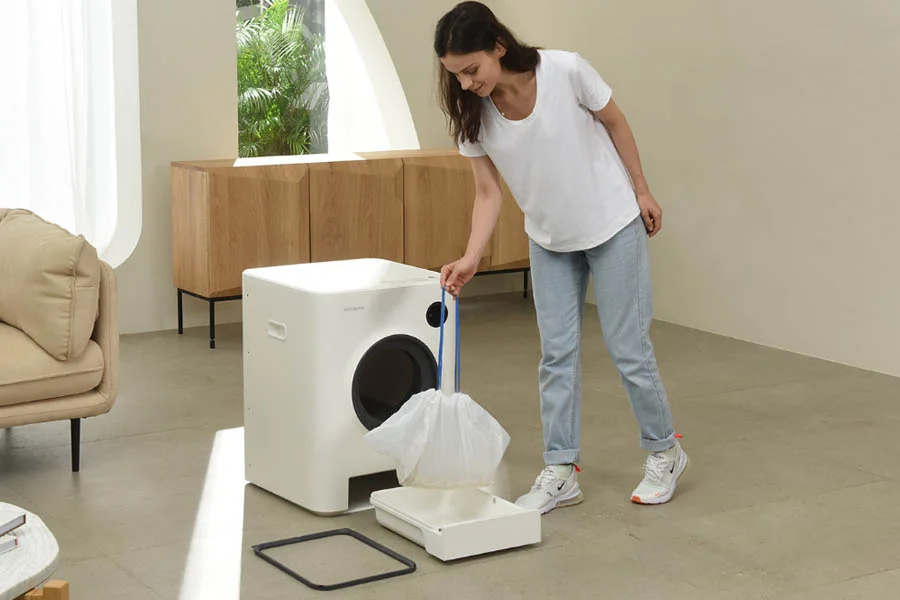automatic cat litter box for multiple cats